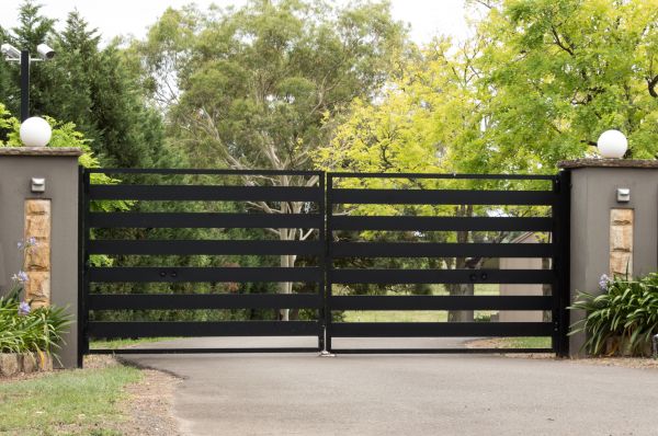 Kansas City Driveway Gate Service